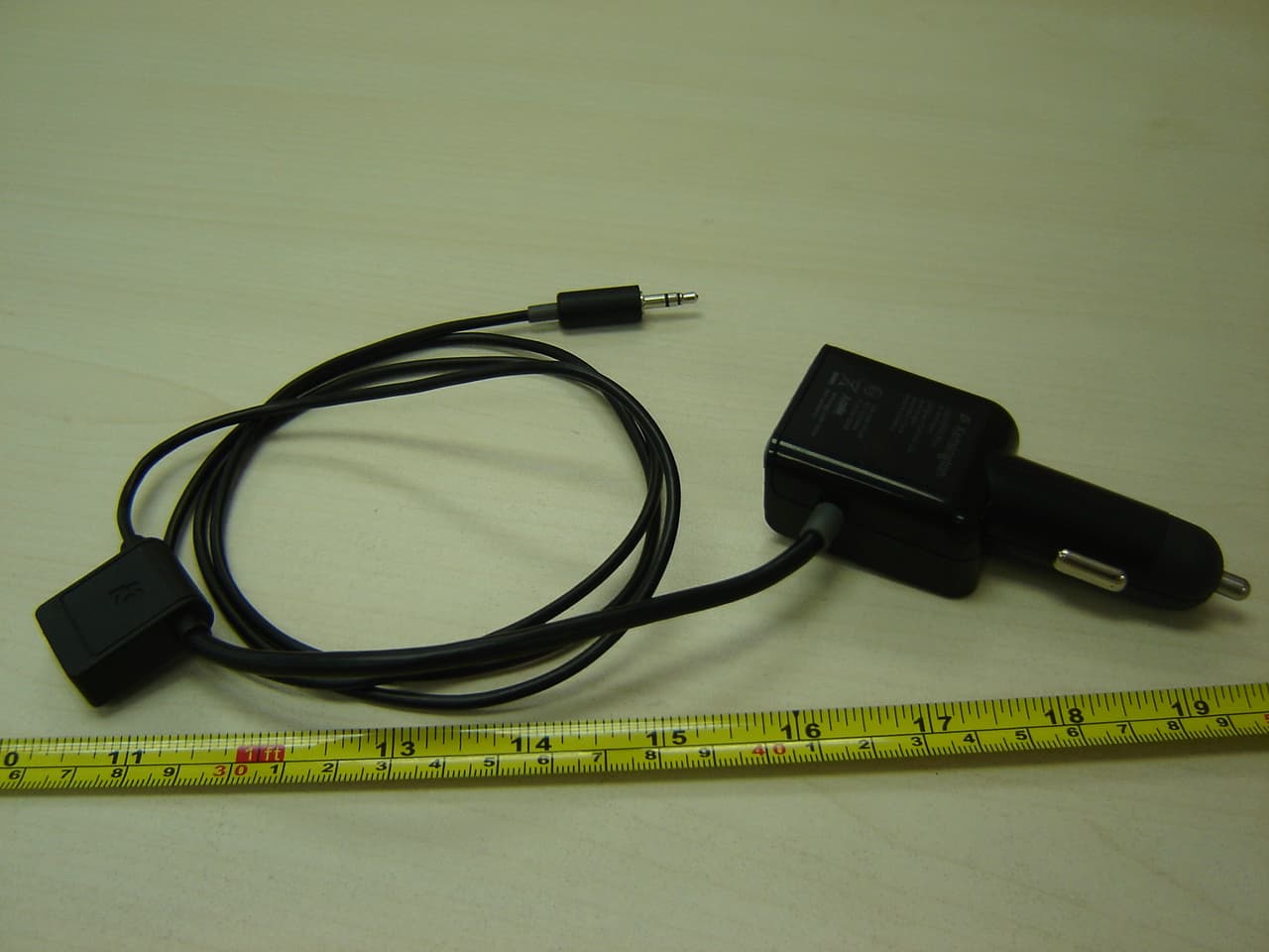 FM transmitter - FCC ID GV333408 - ACCO Brands, Inc. (2)
