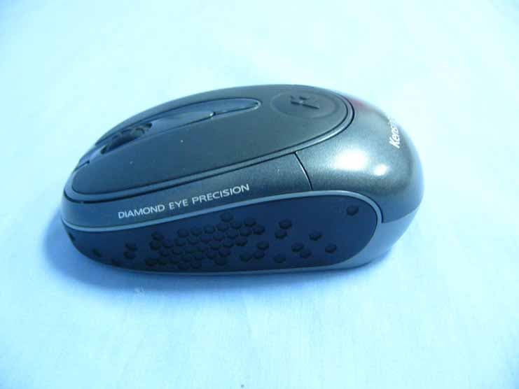 Ci65m Wireless Notebook Optical Mouse - FCC ID GV372267 - ACCO Brands, Inc. (4)