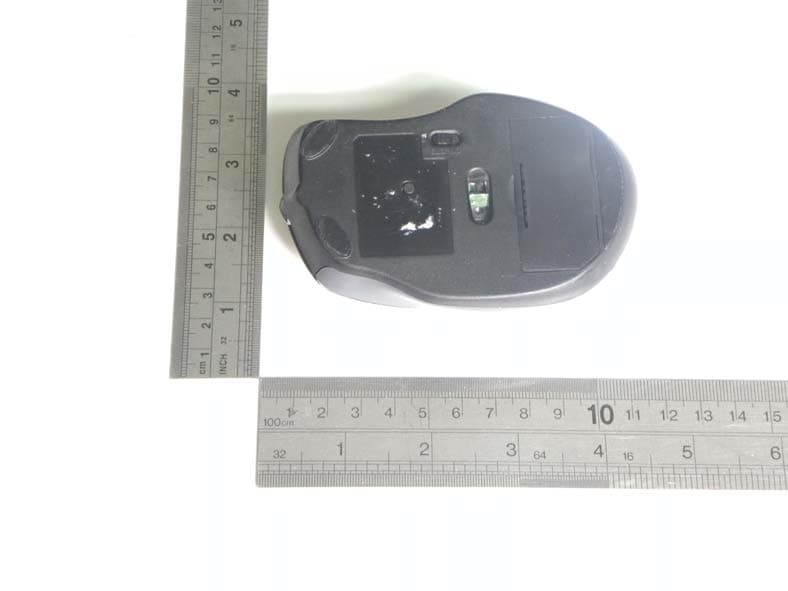 Pro FitTM 2.4GHz Wireless Mid-size Mouse. - FCC ID GV3M01092-M - ACCO Brands, Inc. (2)