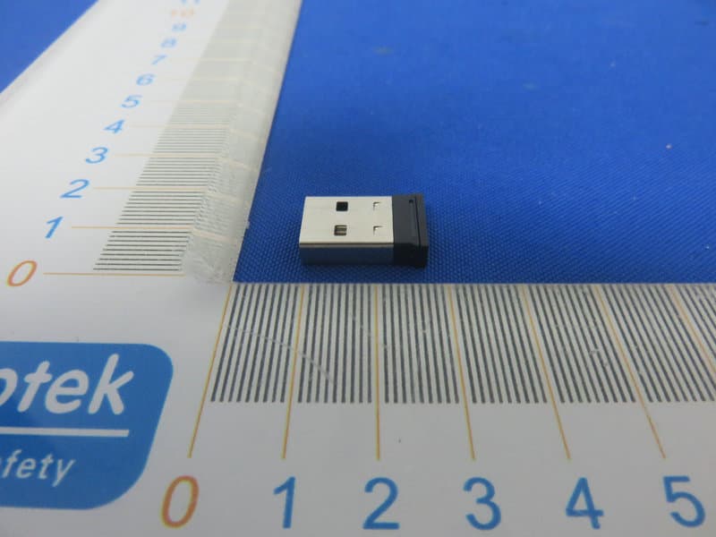 SureTrack Dual Wireless Dongle - FCC ID GV3M01435-D - ACCO Brands, Inc. (3)