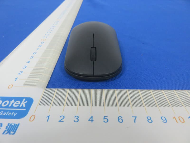 SureTrack Wireless Mouse - FCC ID GV3M01435-M - ACCO Brands, Inc. (4)