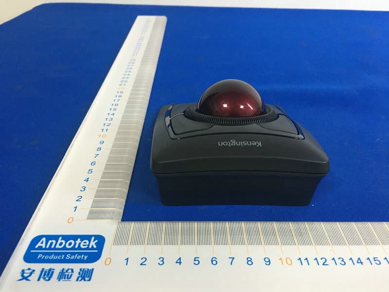 Expert Mouse Wireless Trackball - FCC ID GV3M01497-M - ACCO Brands, Inc. (4)