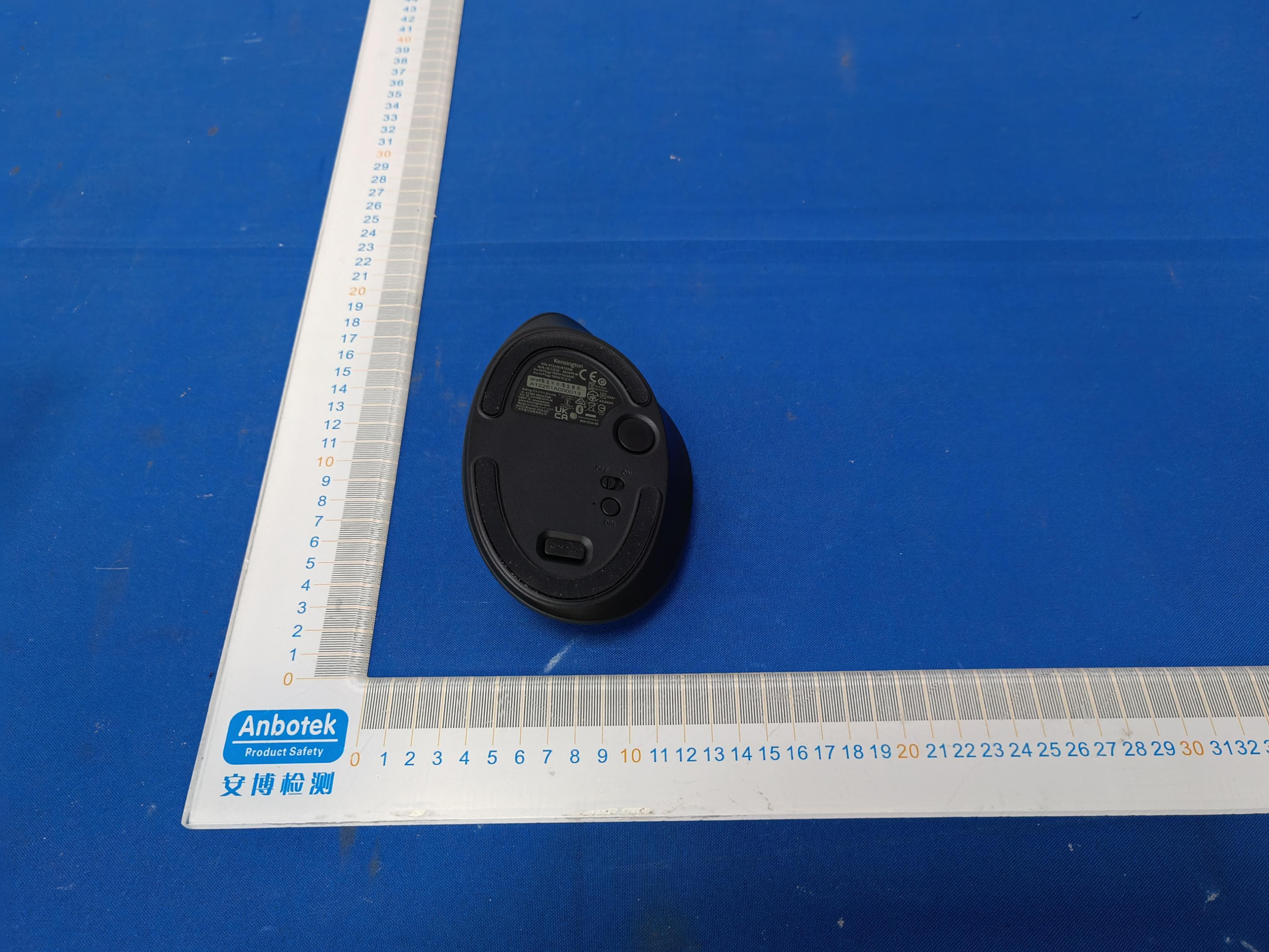Pro Fit Ergo TB550 Trackball - FCC ID GV3M01679-T - ACCO Brands, Inc. (4)
