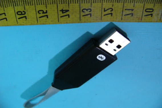 Bluetooth USB Dongle - FCC ID GX5-CB3700 - Broadxent Pte Ltd. (4)