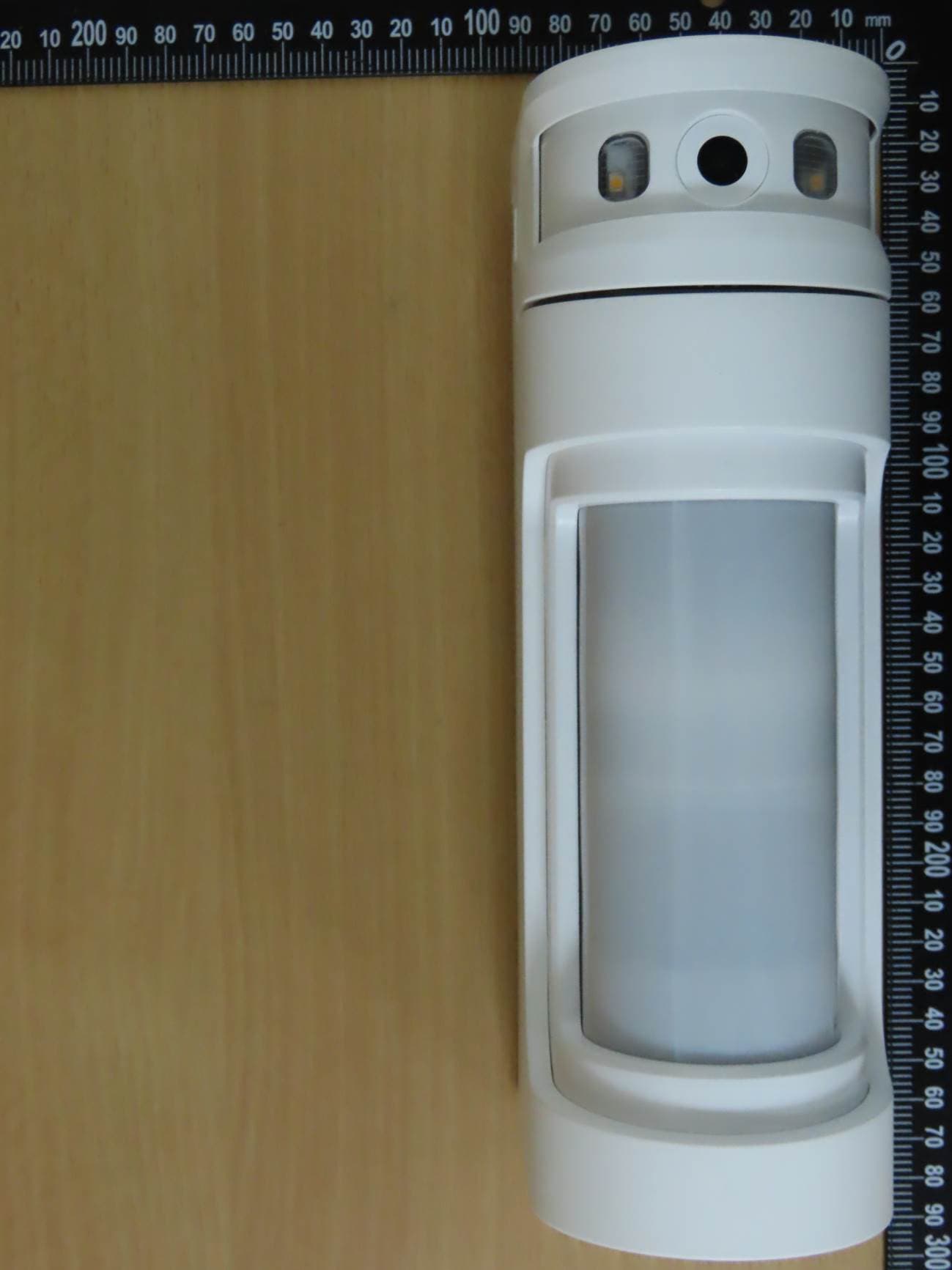 Outdoor PIR Motion Sensor Camera - FCC ID GX9894SF1919 - Climax Technology Co Ltd