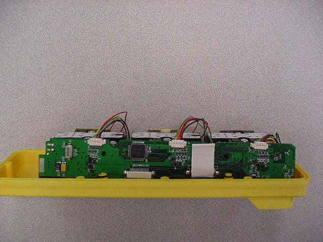 Remote Control Transmitter - FCC ID GXZE10738 - Telemotive Industrial Controls (2)