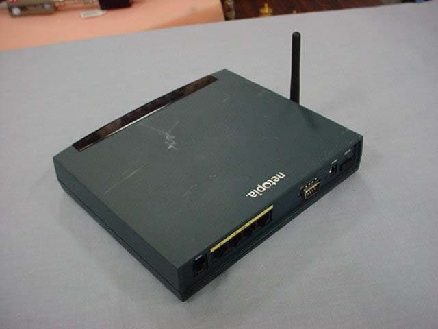 Wireless ADSL Router - FCC ID GZ53347W - ARRIS (3)