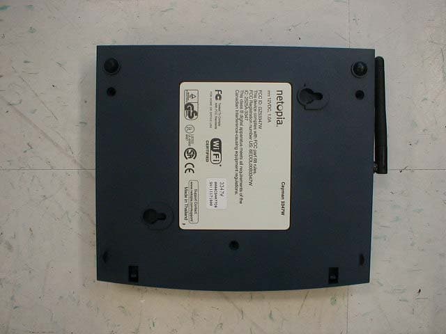 Ethernet to Ethernet Router with 802.11b - FCC ID GZ53387W - ARRIS (4)