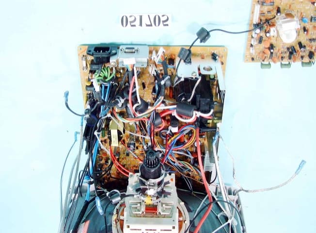 Monitor - FCC ID H4IEV700 - Lite-on Technology Corp. (3)