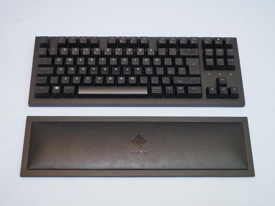Wireless Keyboard - FCC ID H4IKB2180 - Lite-on Technology Corp. (2)