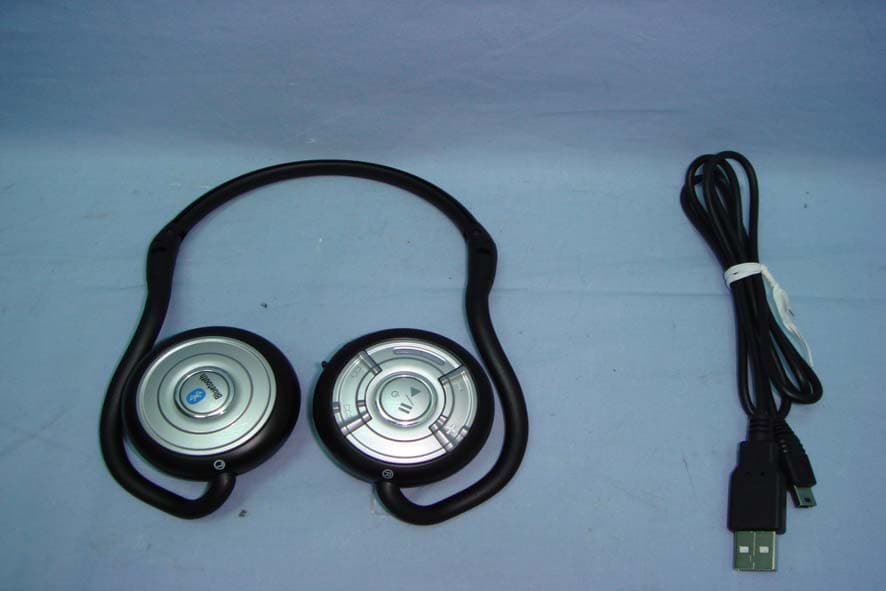Bluetooth Stereo Headset - FCC ID H4IPIDB30601 - Lite-on Technology Corp. (3)