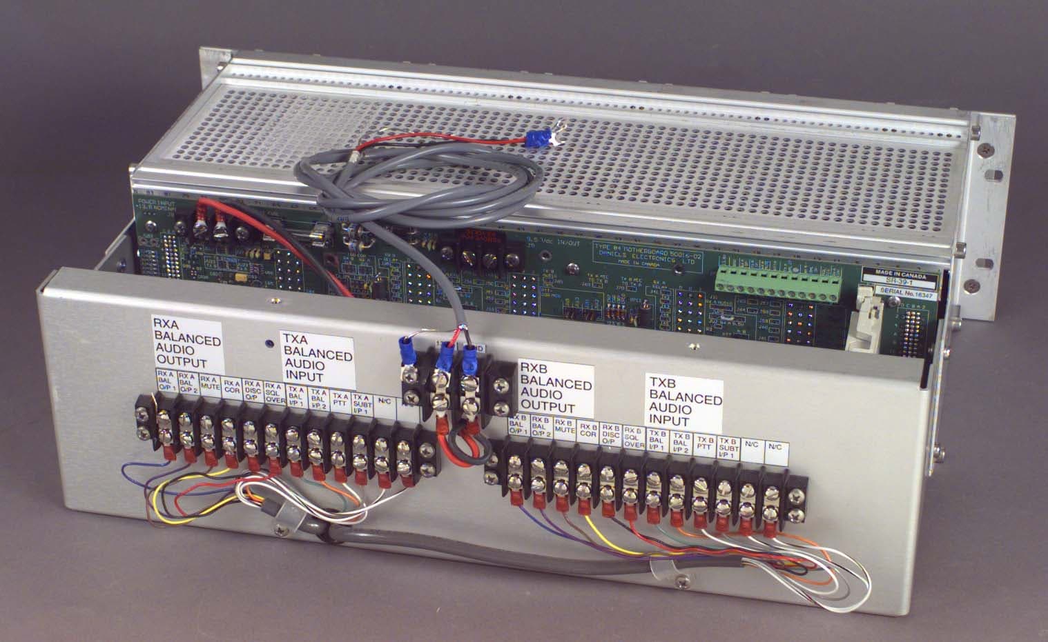 Transmitter - FCC ID H4JVT-3A130-S-FSH - Zetron (2)