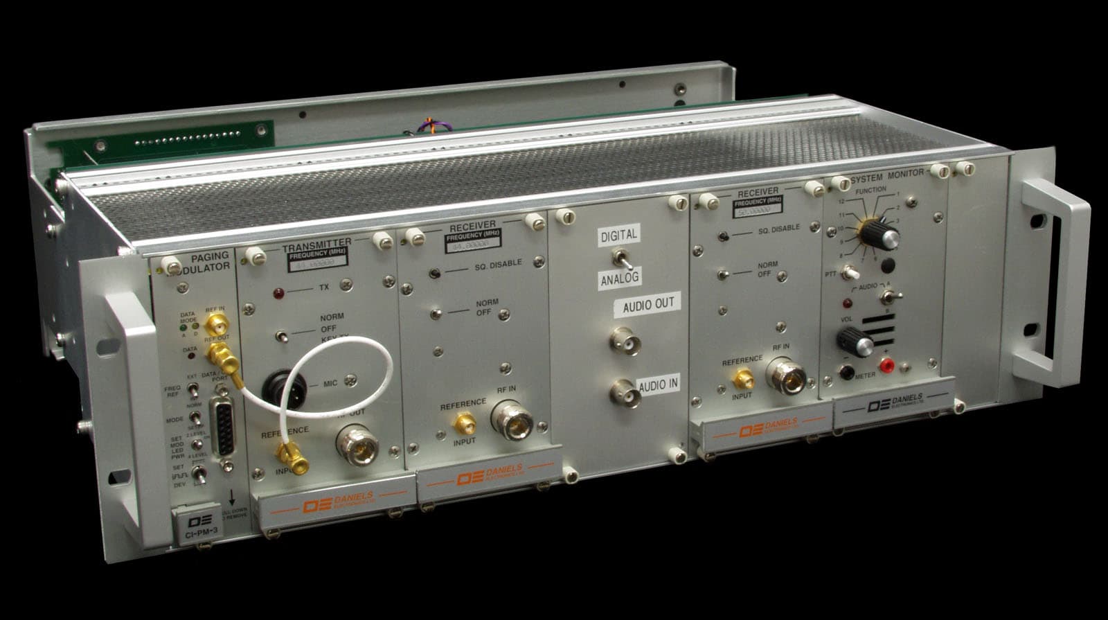 VT-3H040 VHF Transmitter - FCC ID H4JVT-3H040-S-HSO - Zetron (2)