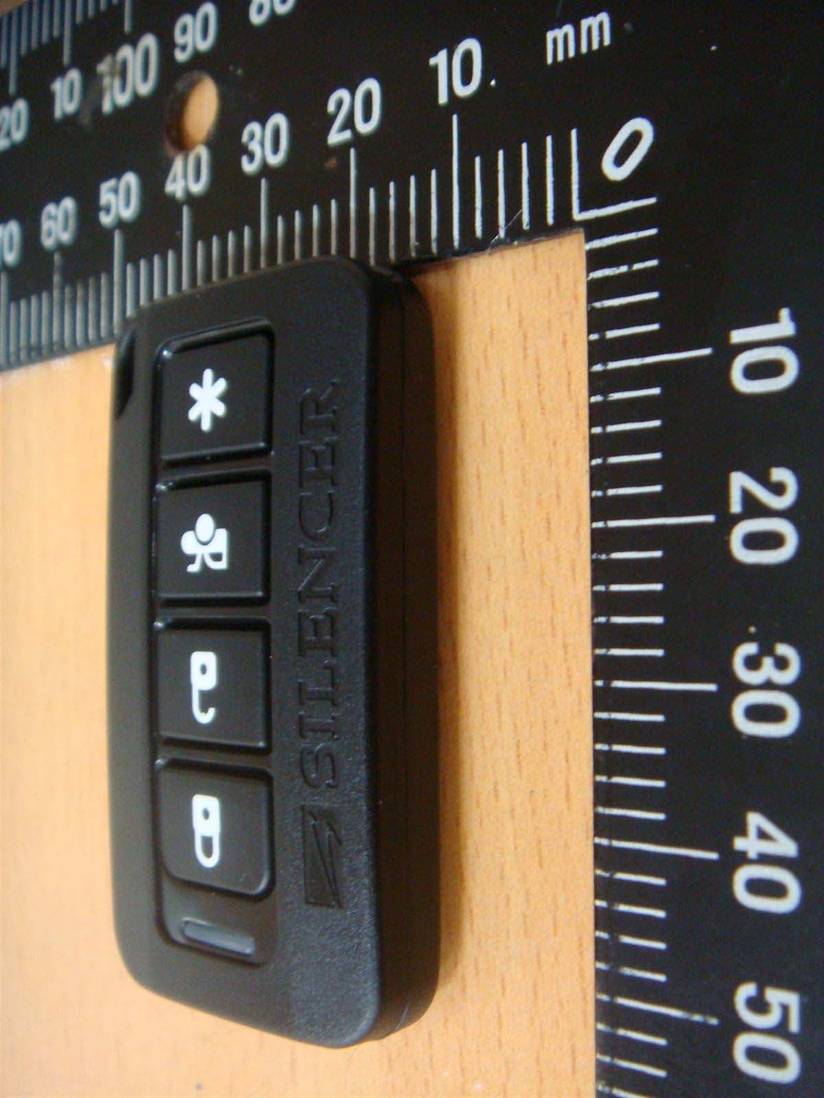Remote Control - FCC ID H5OT62 - Advance Security Inc (4)