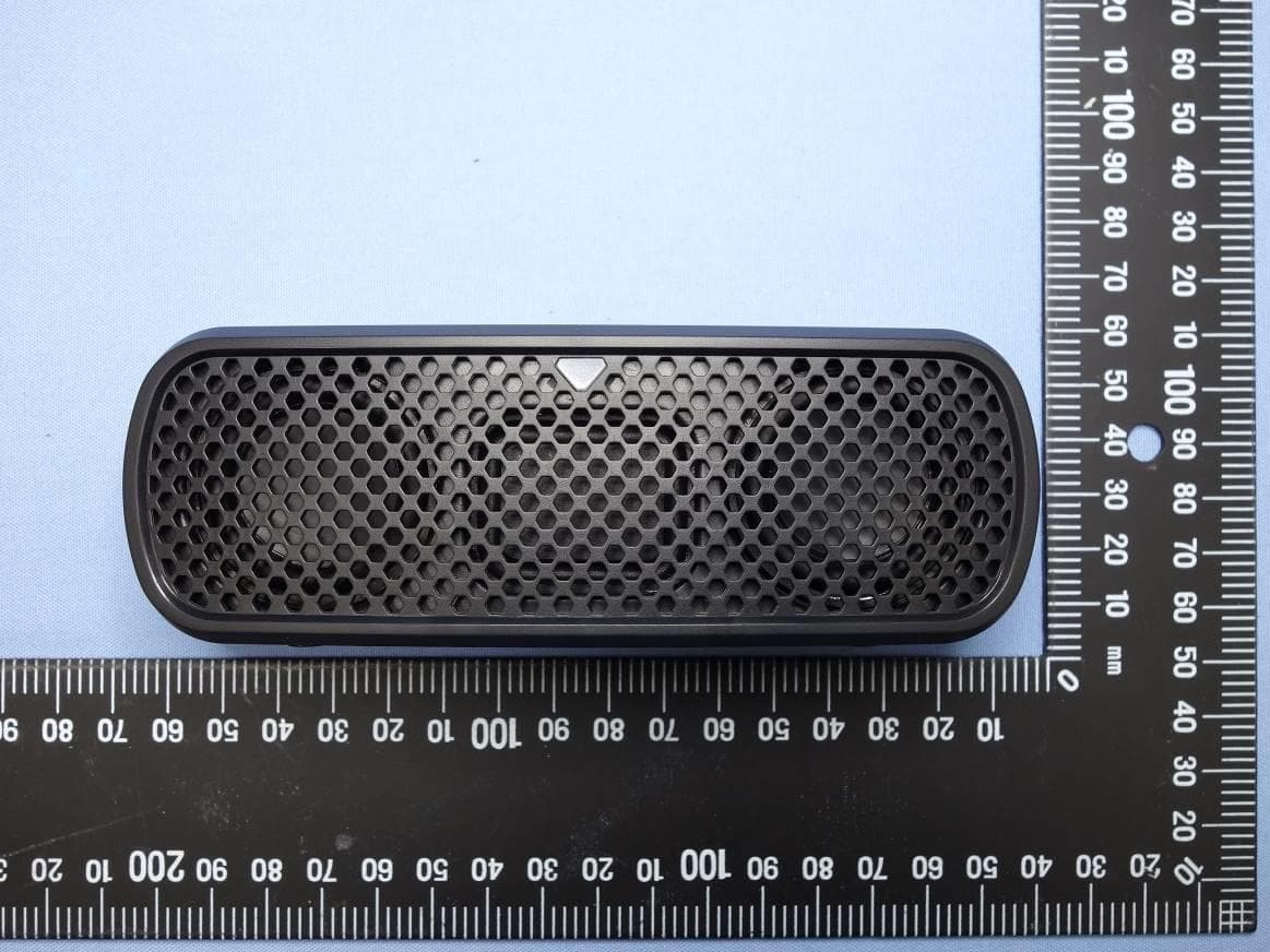 SIG Bluetooth speaker - FCC ID H79VFRU-25-46BT - Delta Electronics Incorporated