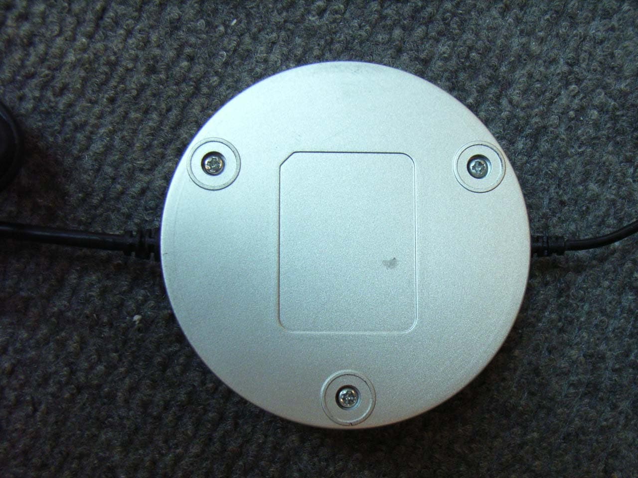 Wireless Battery Free Optical Mouse - FCC ID H8GNB51P - A Four Tech Co Ltd