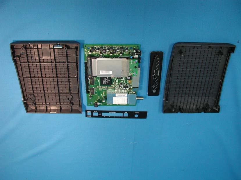 Cable Modem - FCC ID H8N-BTM850W - Askey Computer Corp (2)