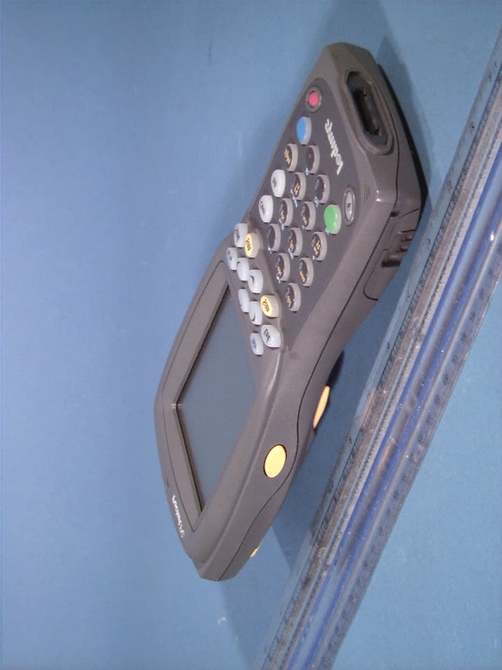 Portable Data Terminal w/ WLAN PC Module - FCC ID H9PPDT81C6 - Symbol Technologies Inc (2)