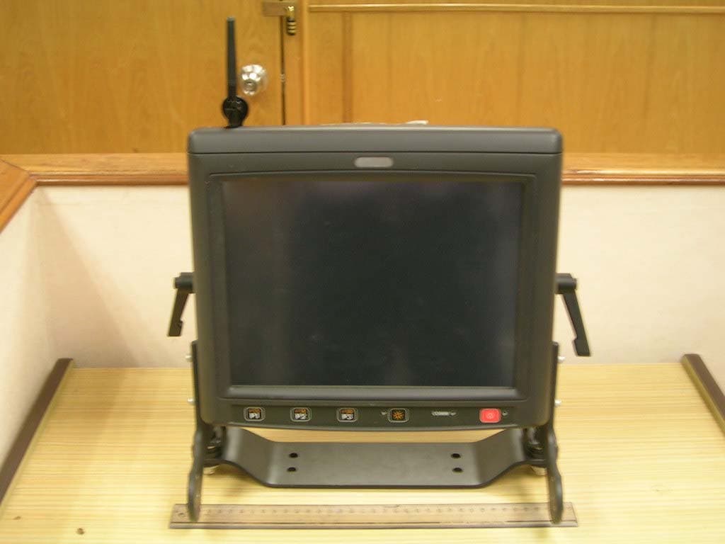 Vehicle Computer - FCC ID H9PVC5090 - Symbol Technologies Inc (2)