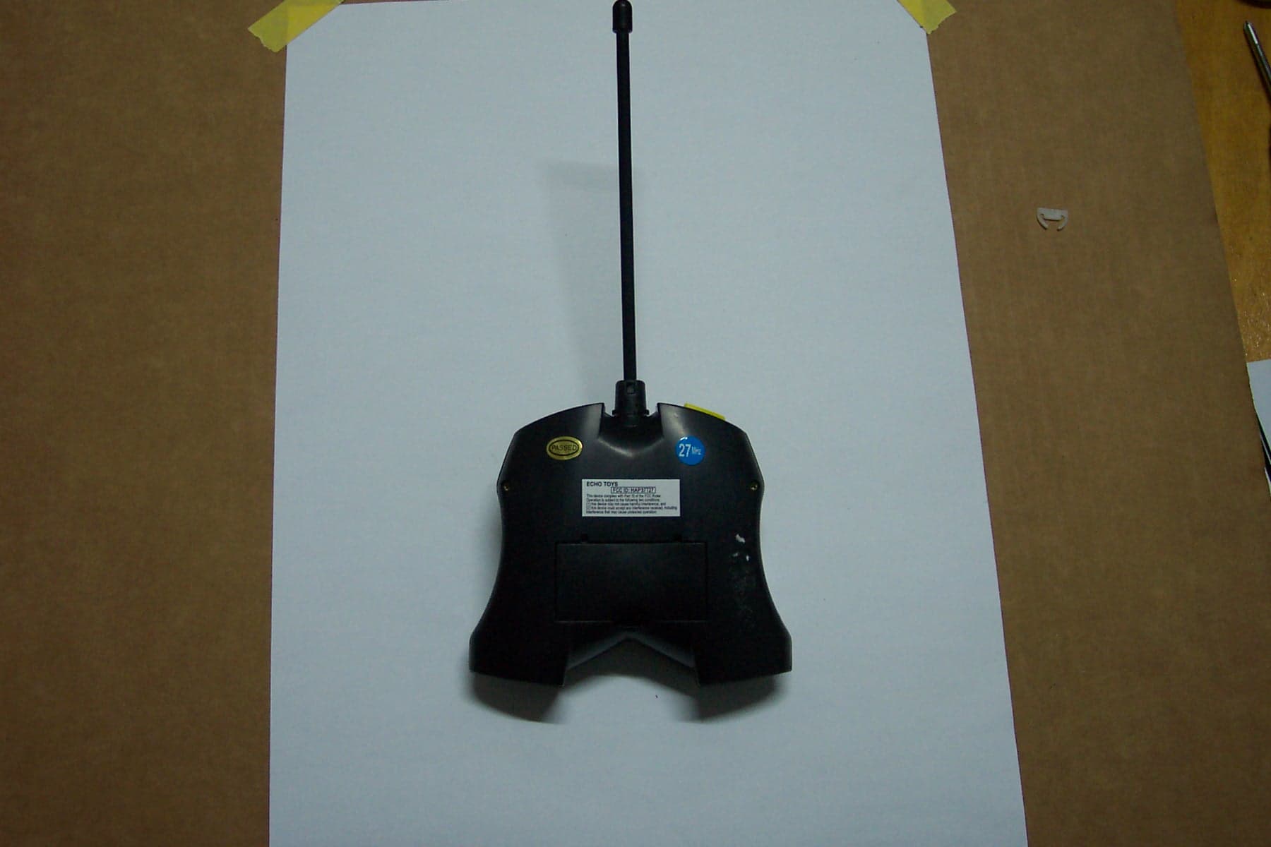 27MHz RADIO TRANSMITTER - FCC ID HAP37T27 - Echo Toys Ltd (2)