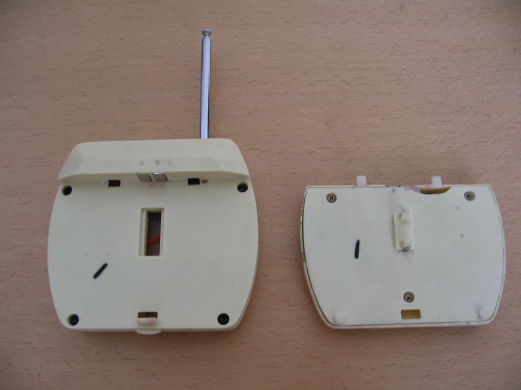 Remote Control Toy Transmitter - FCC ID HAP91331T27 - Echo Toys Ltd (2)
