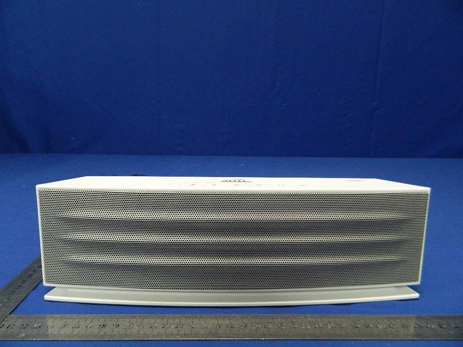 Portable Bluetooth Speaker - FCC ID HBOIMW885 - SHENZHEN FENDA TECHNOLOGY CO., LTD. (1)