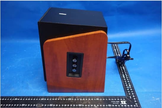 AmazonBasics Bookshelf Speakers with Active Speaker - FCC ID HBOR28BT - SHENZHEN FENDA TECHNOLOGY CO., LTD. (3)