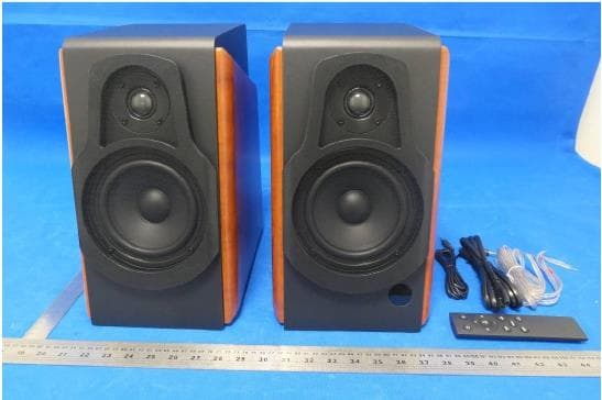 Bookshelf Speakers with Active Speaker - FCC ID HBOR60BT - SHENZHEN FENDA TECHNOLOGY CO., LTD.