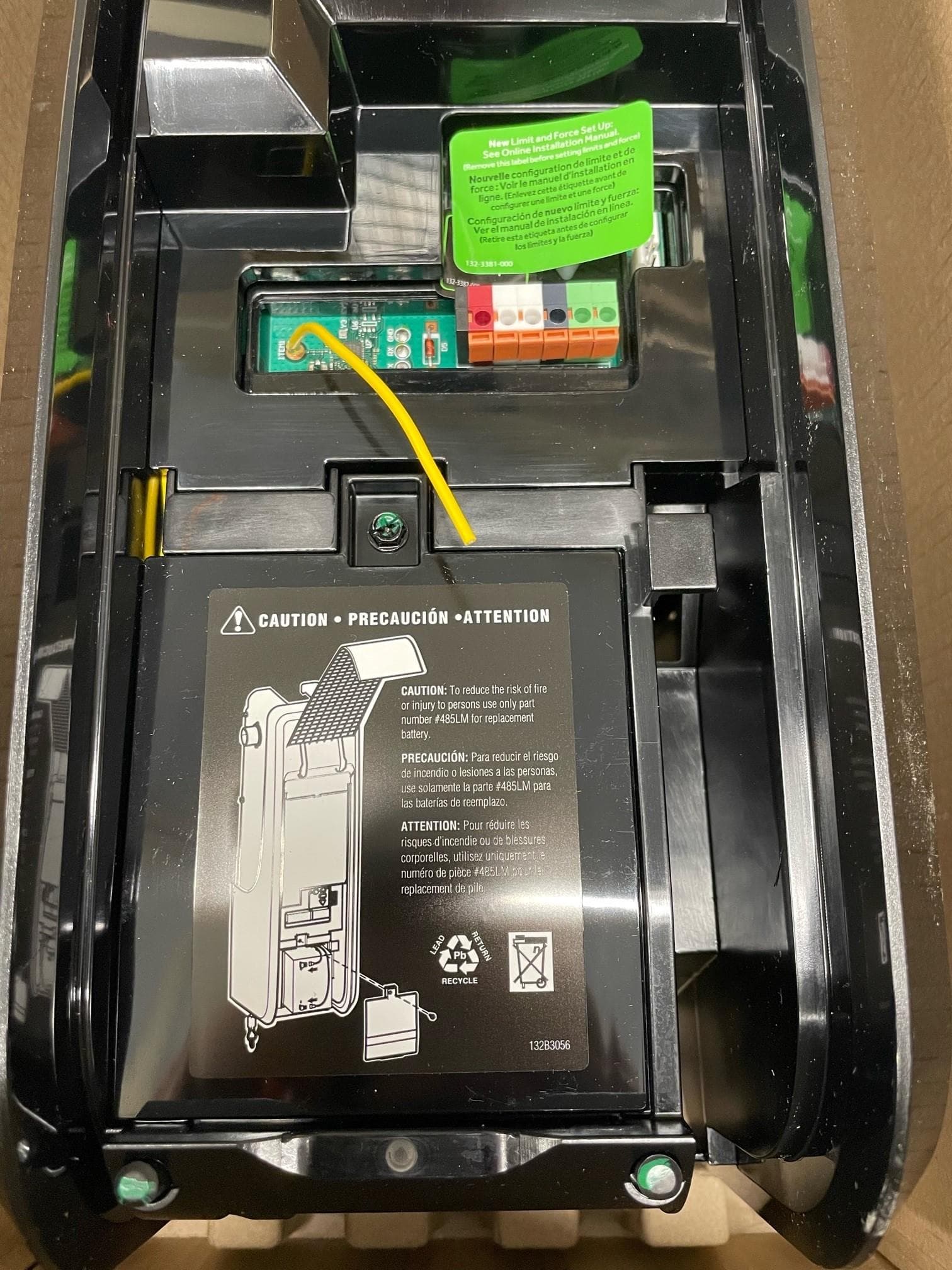 Wall Mount Garage Door Opener - FCC ID HBW0349 - Chamberlain Group LLC, The (3)