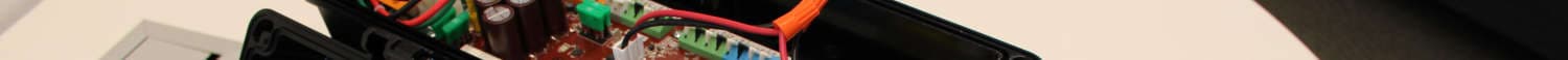 Part 15 Spread Spectrum Transmitter Commercial Door Operator Radio - FCC ID HBW0635 - Chamberlain Group LLC, The (3)