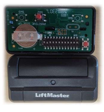 Single Button Programmable DIP Remote Control Transmitter - FCC ID HBW0716-1 - Chamberlain Group LLC, The