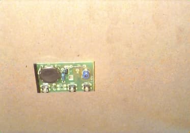 Remote control transmitter - FCC ID HBW1341 - Chamberlain Group LLC, The (2)