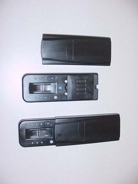 Remote Control Finger Print Transmitter - FCC ID HBW6421 - Chamberlain Group LLC, The (4)
