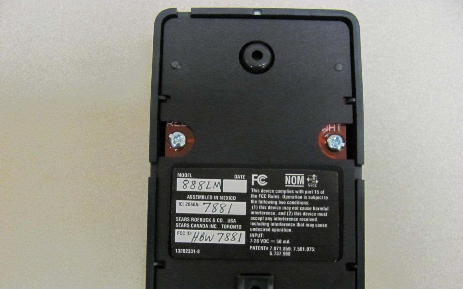 Part 15 Spread Spectrum Transceiver - FCC ID HBW7881 - Chamberlain Group LLC, The (3)