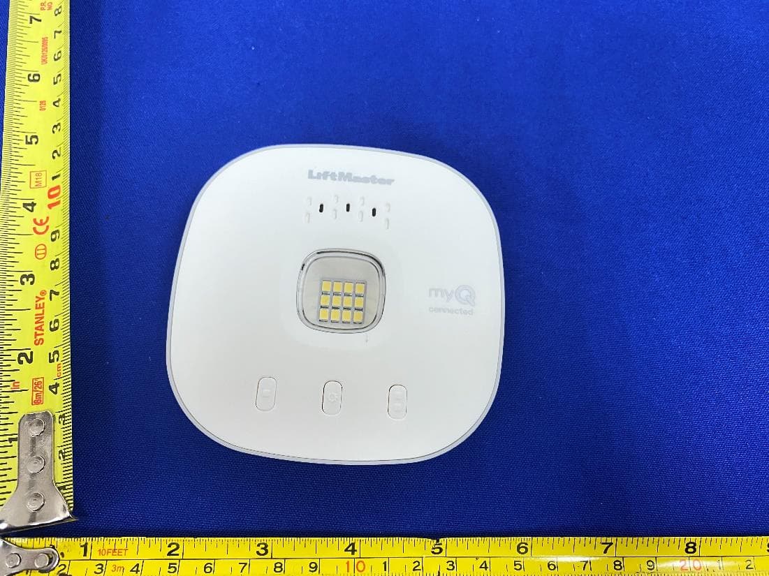 Garage Door Controller (Hub) - FCC ID HBW9545 - Chamberlain Group LLC, The (3)