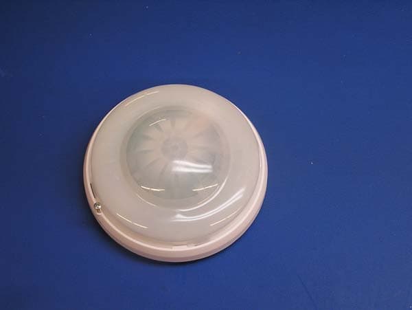 PIR Transmitter - FCC ID HCQ3B6CR6C - Inovonics Wireless Corporation (3)