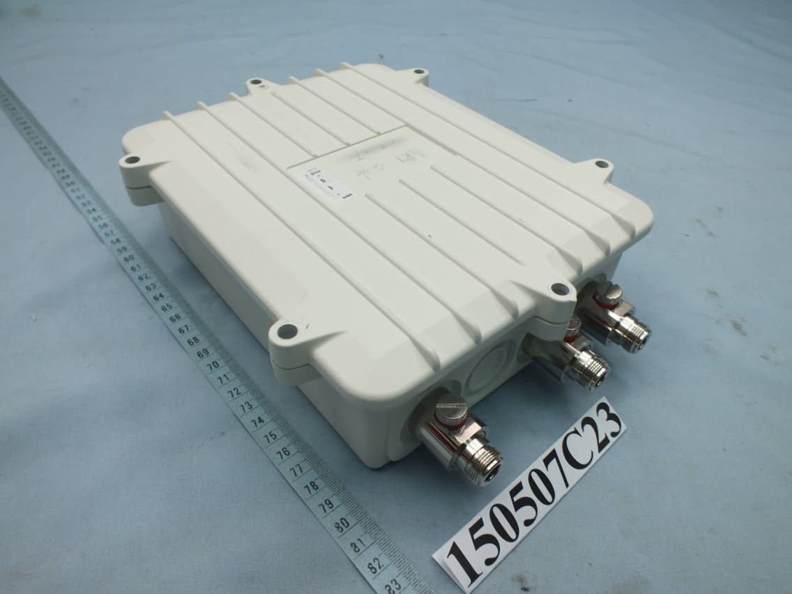 Outdoor Wireless Access Point - FCC ID HDCBSAP2135 - Adtran (2)