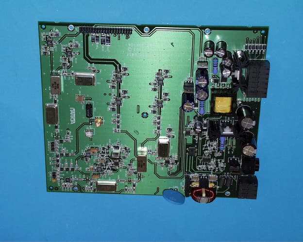 Tracer - FCC ID HDCTRACERT1L8 - Adtran (5)