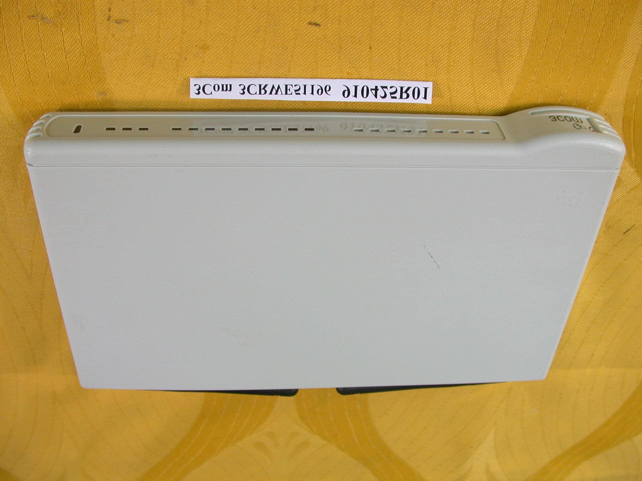 Wireless Cable/DSL Gateway 3CRWE51196 - FCC ID HEDWG3005BACC - Accton Technology Corp (4)