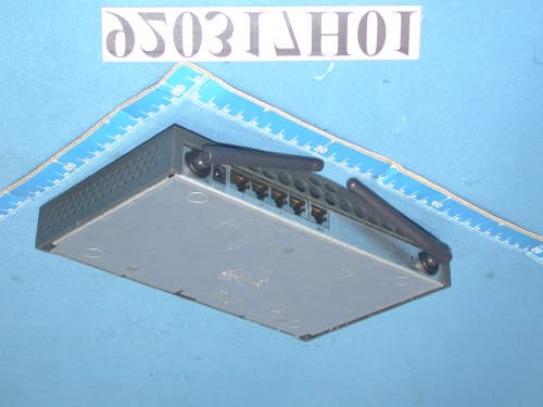 Barricade Wireless Router - FCC ID HEDWG3005DACC - Accton Technology Corp (2)