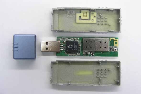 802.11n USB Client Adaptor - FCC ID HEDWM6618R - Accton Technology Corp (2)