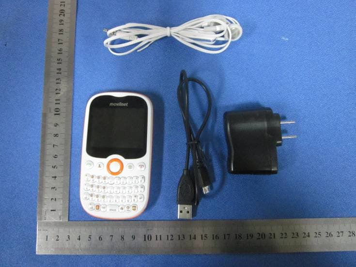 CDMA 800MHz Mobile Phone - FCC ID HEOE3240 - GFIVE MOBILE FZE (3)