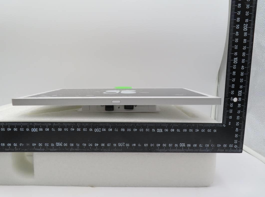 Kitchen Display System - FCC ID HFS-C700 - Quanta Computer Inc (4)