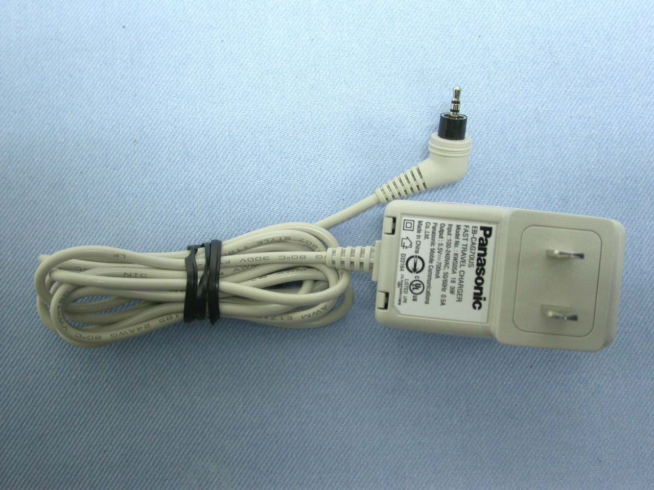 GSM1900MHz + GPRS Cellular phone - FCC ID HFS-G70 - Quanta Computer Inc (1)