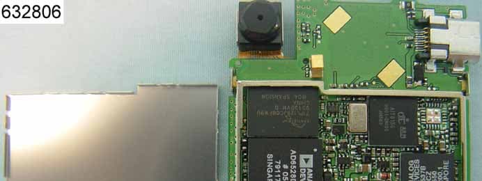 Tri-Band GSM Phone with GPRS and Bluetooth - FCC ID HFS-KMP6J1CK1 - Quanta Computer Inc (2)