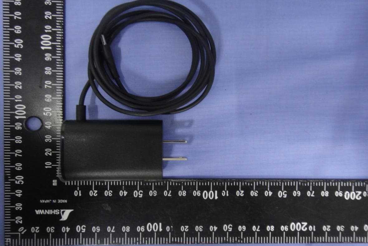 Tablet - FCC ID HFS-R - Quanta Computer Inc (3)