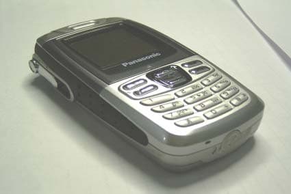 1900 MHz GSM / GPRS Cellular Phone - FCC ID HFS-X300 - Quanta Computer Inc (2)