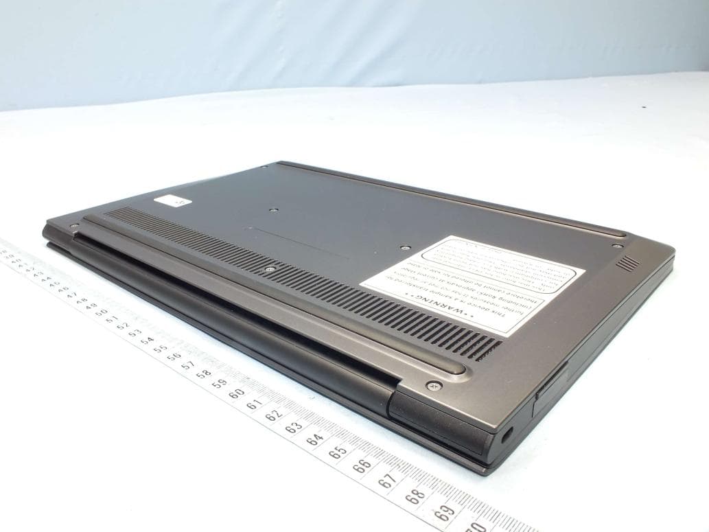 Portable Computer - FCC ID HFS-ZM7 - Quanta Computer Inc