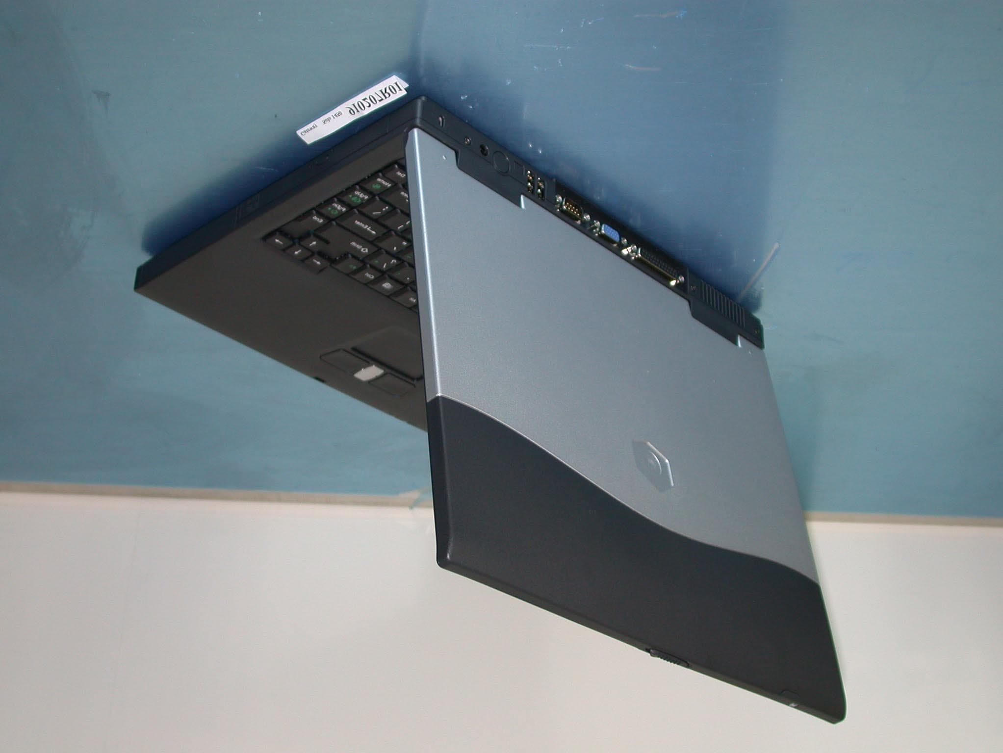 Notebook PC with Integrated Wireless LAN - FCC ID HFS145015318 - Quanta Computer Inc