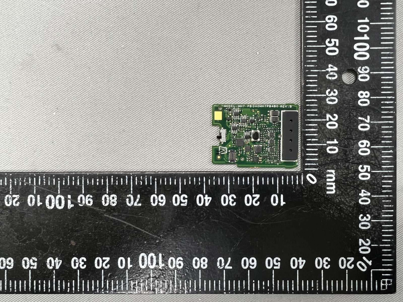 QOCA pulse oximeter - FCC ID HFSMH7 - Quanta Computer Inc (5)